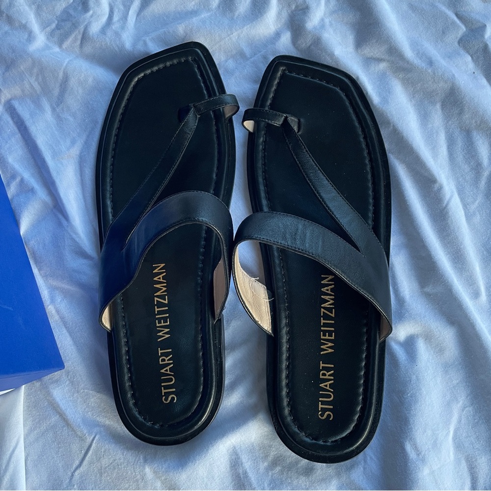 STUART WEITZMAN “Lyla” Black Flat Sandals 12AA